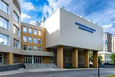 The delegation of Liaoning Universityof International Business and Economics (LUIBE) visited the Russian Foreign Trade Academy (RFTA)